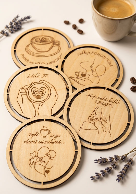 KÁVOMILKA - Dřevěný podtácek 10 cm