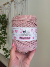 Načíst obrázek do prohlížeče Galerie, Klubíčko 10/20 m 🌈🌸❄️Duhová příze 3 mm (nerozčesatelná)