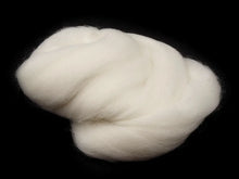 Načíst obrázek do prohlížeče Galerie, Ovčí rouno 20 g (100% merino)