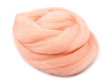 Načíst obrázek do prohlížeče Galerie, Ovčí rouno 20 g (100% merino)