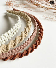 Načíst obrázek do prohlížeče Galerie, Saténová čelenka k dotvoření (více barev)