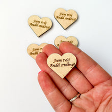 Načíst obrázek do prohlížeče Galerie, Dřevěné srdce s nápisem 3 cm - ČESKÉ NÁPISY