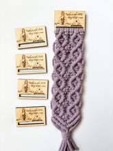 Načíst obrázek do prohlížeče Galerie, Dřevěný základ - Macramé záložka