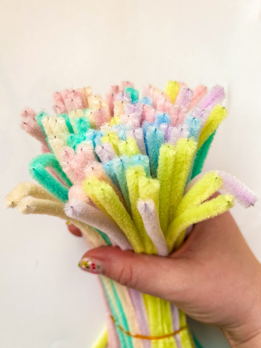 Plyšové drátky k modelování - mystery balení 10 ks