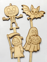 Načíst obrázek do prohlížeče Galerie, Dřevěné zápichy k domalování - HALLOWEEN