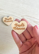 Načíst obrázek do prohlížeče Galerie, DOPRODEJ - Dřevěné srdce s nápisem 4 cm