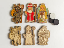 Načíst obrázek do prohlížeče Galerie, Dřevěné výřezy k vytvoření magnetek - MIKULÁŠ