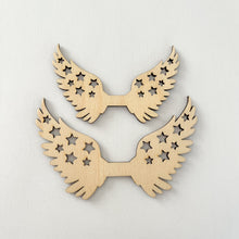 Načíst obrázek do prohlížeče Galerie, Dřevěná andělská křídla - hvězdičky