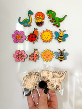 Načíst obrázek do prohlížeče Galerie, Dřevěné výřezy k vytvoření magnetek - LÉTO