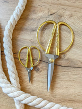 Načíst obrázek do prohlížeče Galerie, Zlaté nůžky (více velikostí)