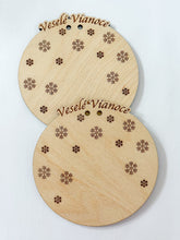 Načíst obrázek do prohlížeče Galerie, Dřevěné kolečko pod Macramé Andělku 10 cm