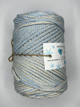 Načíst obrázek do prohlížeče Galerie, Duhová příze 5 mm - ❄️ FROZEN (nerozčesatelná)