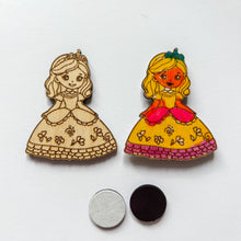 Načíst obrázek do prohlížeče Galerie, Dřevěné výřezy k vytvoření magnetek - KOUZELNÝ SVĚT