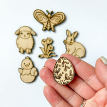 Načíst obrázek do prohlížeče Galerie, Dřevěné velikonoční ozdoby