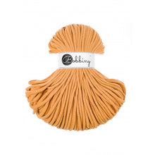 Načíst obrázek do prohlížeče Galerie, Návin 20 m - Bobbiny Premium 5 mm (nerozčesatelná)