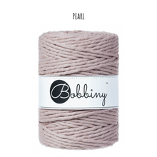 Načíst obrázek do prohlížeče Galerie, Bobbiny macramé XXL 5 mm regular (rozčesatelná)