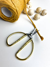 Načíst obrázek do prohlížeče Galerie, Zlaté nůžky (více velikostí)