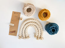 Načíst obrázek do prohlížeče Galerie, Kreativní DIY set - Malá Macramé Duha (více barevných kombinací)