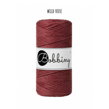 Načíst obrázek do prohlížeče Galerie, Bobbiny macramé 3 mm regular (rozčesatelná)