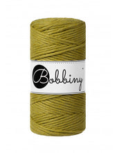 Načíst obrázek do prohlížeče Galerie, Klubíčko 10/20 m Bobbiny macramé 3 mm regular (rozčesatelná)