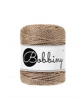 Načíst obrázek do prohlížeče Galerie, Klubíčko 10 m Bobbiny METALLIC 3PLY 3 mm regular (metalické barvy, rozčesatelná)