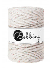Načíst obrázek do prohlížeče Galerie, Bobbiny macramé XXL 5 mm regular (rozčesatelná)
