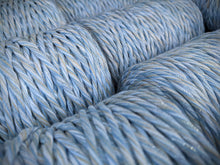 Načíst obrázek do prohlížeče Galerie, Duhová příze Macramé 3 mm - ❄️ FROZEN (rozčesatelná)
