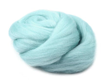 Načíst obrázek do prohlížeče Galerie, Ovčí rouno 20 g (100% merino)
