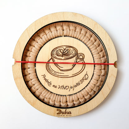 KÁVOMILKA - Dřevěný podtácek 10 cm