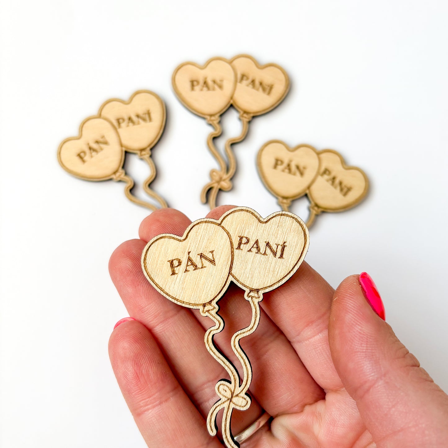 Dřevěné ozdoby k Macramé postavičkám