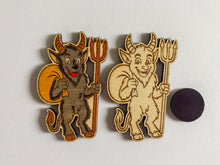 Načíst obrázek do prohlížeče Galerie, Dřevěné výřezy k vytvoření magnetek - MIKULÁŠ
