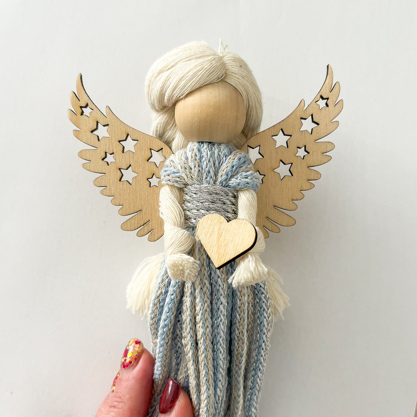 Dřevěná andělská křídla - hvězdičky