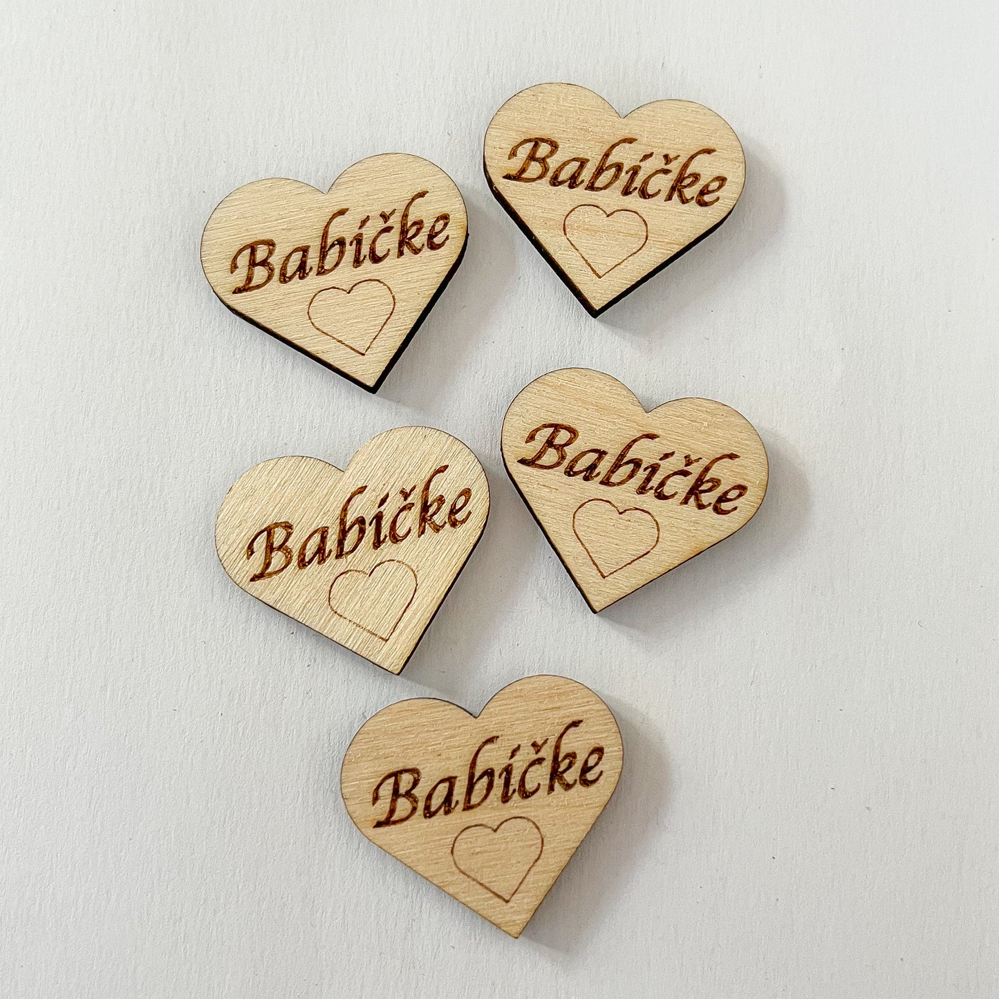 Dřevěné srdce s nápisem 3 cm - SLOVENSKÉ NÁPISY
