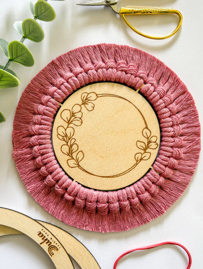 Dřevěný podtácek pro Macramé a Háčkování - EUCALYPTUS