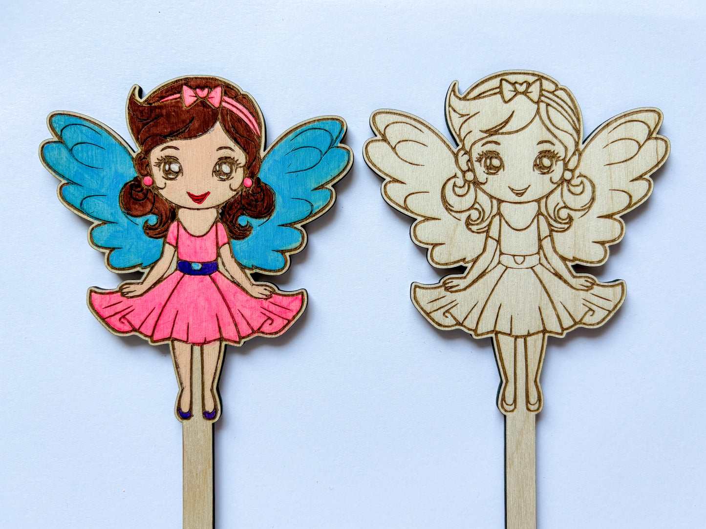 Dřevěné zápichy k domalování - KOUZELNÝ SVĚT