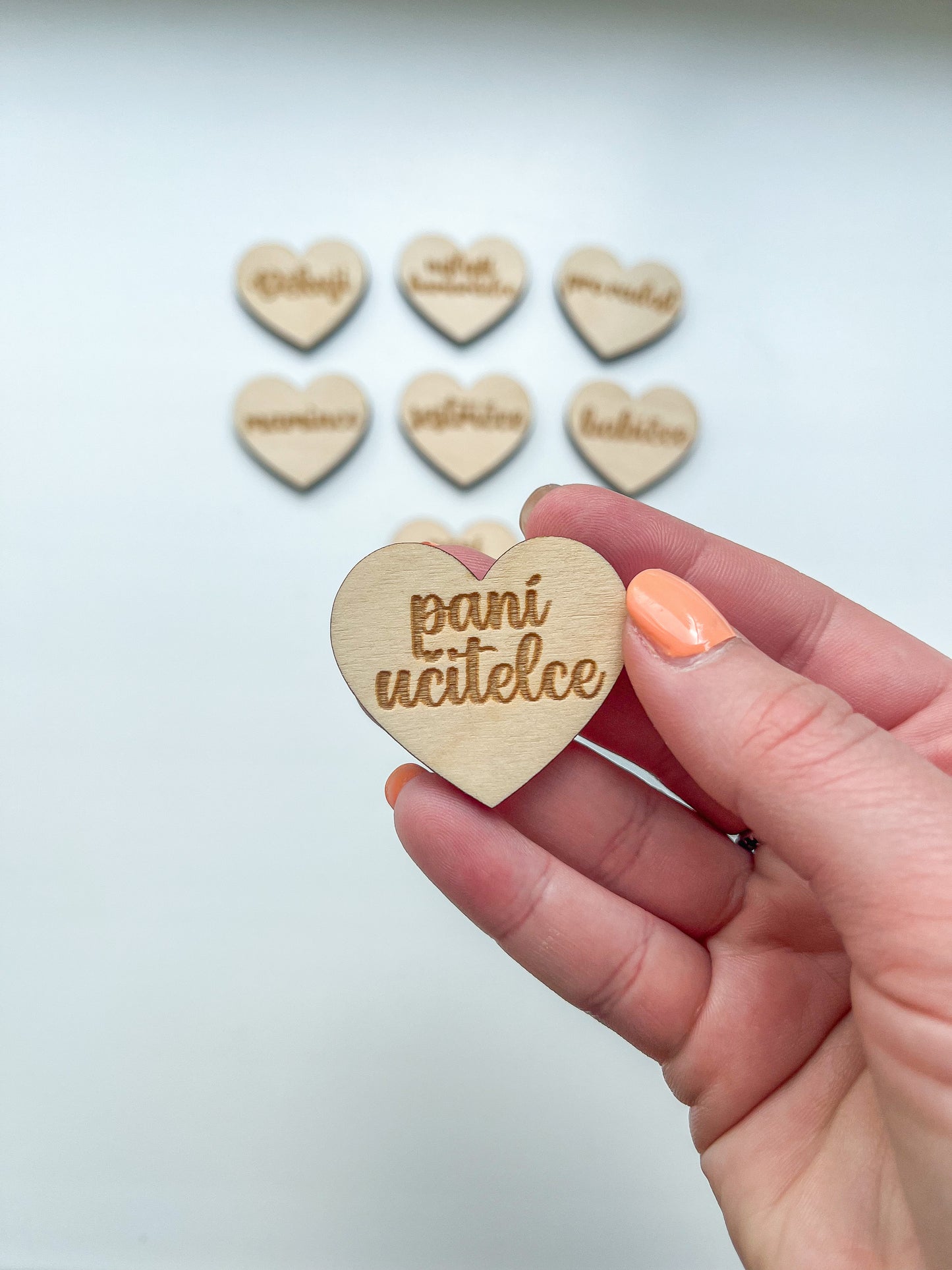 DOPRODEJ - Dřevěné srdce s nápisem 4 cm