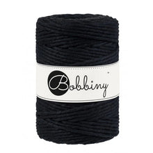 Načíst obrázek do prohlížeče Galerie, Návin 10/20 m - Bobbiny Macramé XXL 5 mm regular (rozčesatelná)
