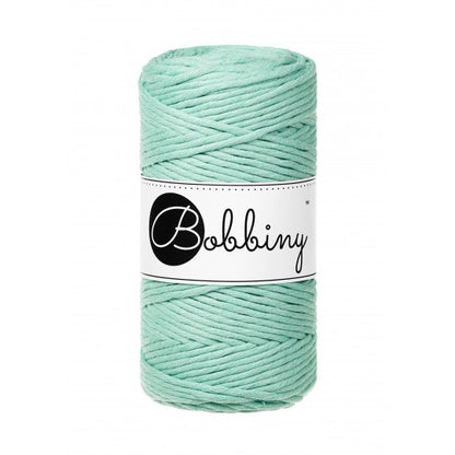 Klubíčko 10/20 m Bobbiny macramé 3 mm regular (rozčesatelná)