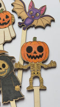 Načíst a přehrát video v prohlížeči Galerie, Dřevěné zápichy k domalování - HALLOWEEN
