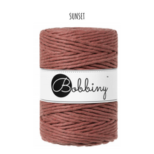 Načíst obrázek do prohlížeče Galerie, Návin 10/20 m - Bobbiny Macramé XXL 5 mm regular (rozčesatelná)
