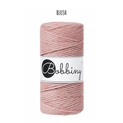 Klubíčko 10/20 m Bobbiny macramé 3 mm regular (rozčesatelná)