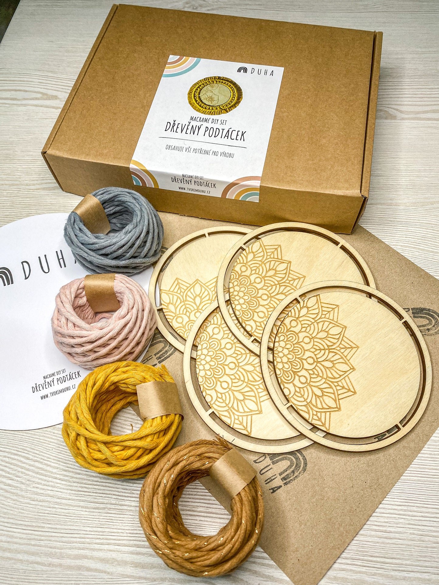 Kreativní sada - Dřevěný Macramé podtácek (více variant)