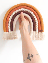 Načíst obrázek do prohlížeče Galerie, Macramé duha Kvído
