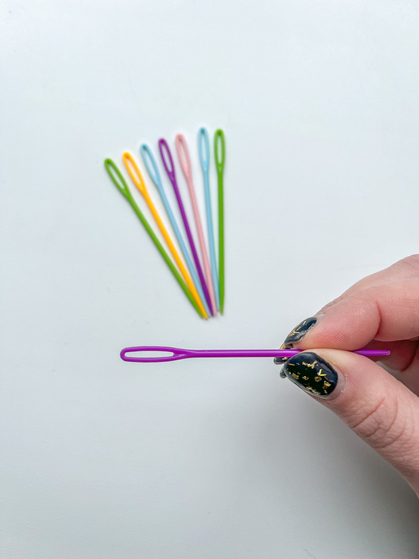 Tupá jehla plastová