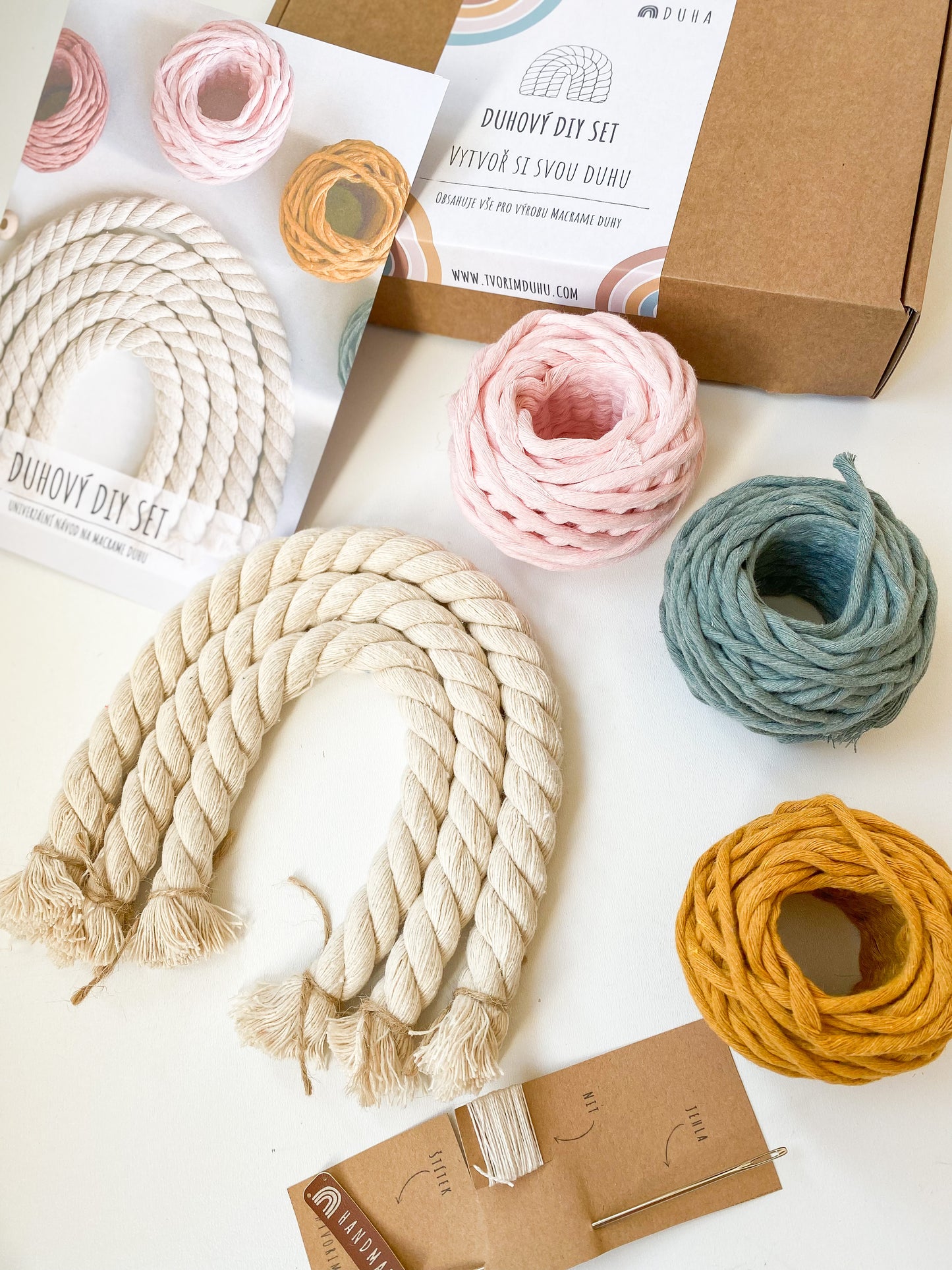 Kreativní sada - Malá Macramé Duha (více barevných kombinací)