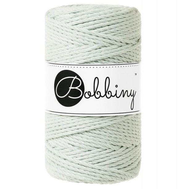 Bobbiny macramé 3PLY 3 mm regular (rozčesatelná)