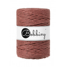 Načíst obrázek do prohlížeče Galerie, Návin 10/20 m - Bobbiny Macramé XXL 5 mm regular (rozčesatelná)
